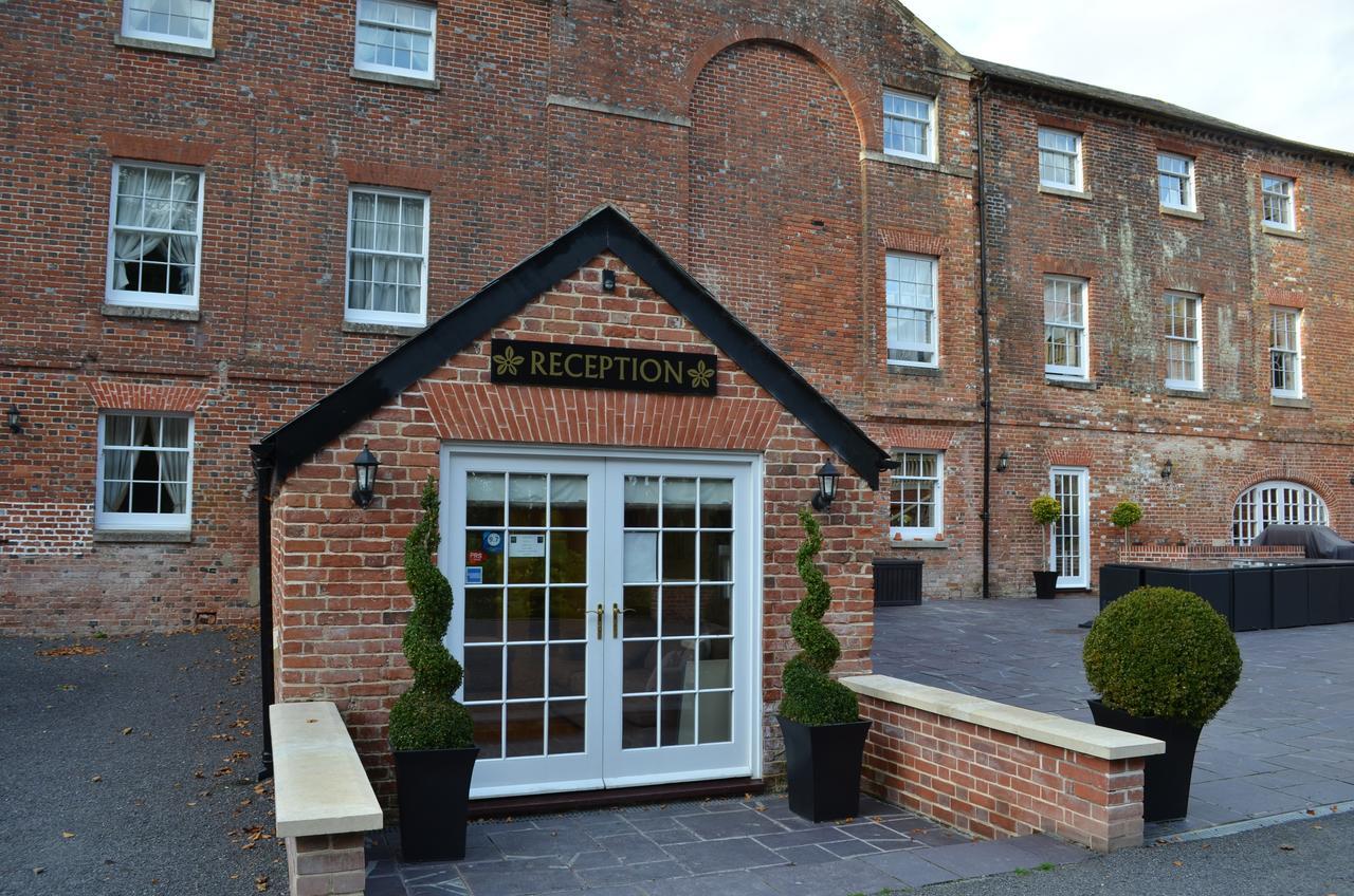 The West Wing At Everleigh Manor Hotel ภายนอก รูปภาพ