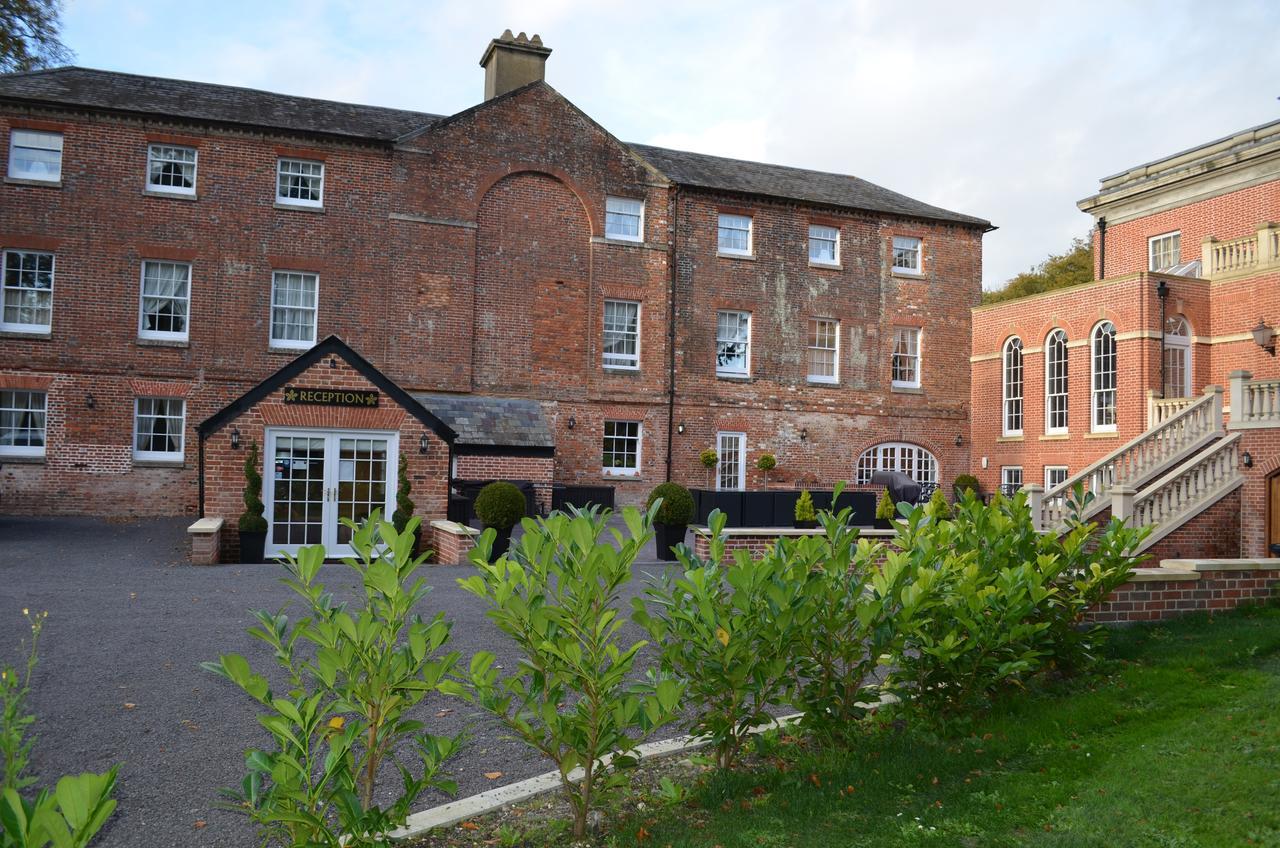 The West Wing At Everleigh Manor Hotel ภายนอก รูปภาพ